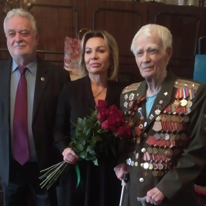 С Днем Рождения, Иван Васильевич!