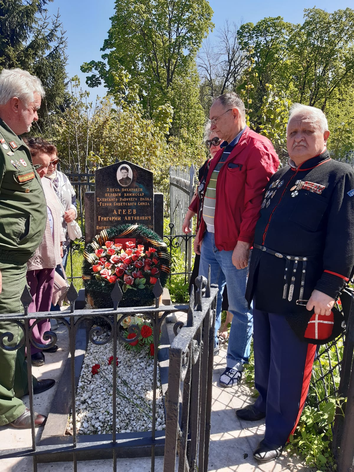 В канун Дня Победы