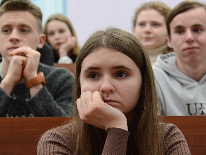 «Битву за Москву» обсудил кинолекторий