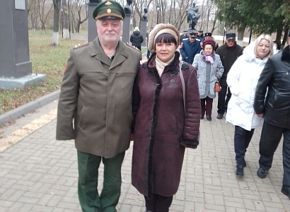 Руководители советов ветеранов гг. Тулы и Мценска на Аллее Героев